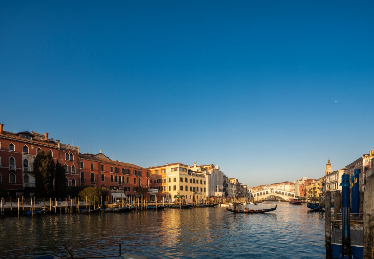 Appartamento a Venezia - Rialto Deluxe Grand Canal View R&R