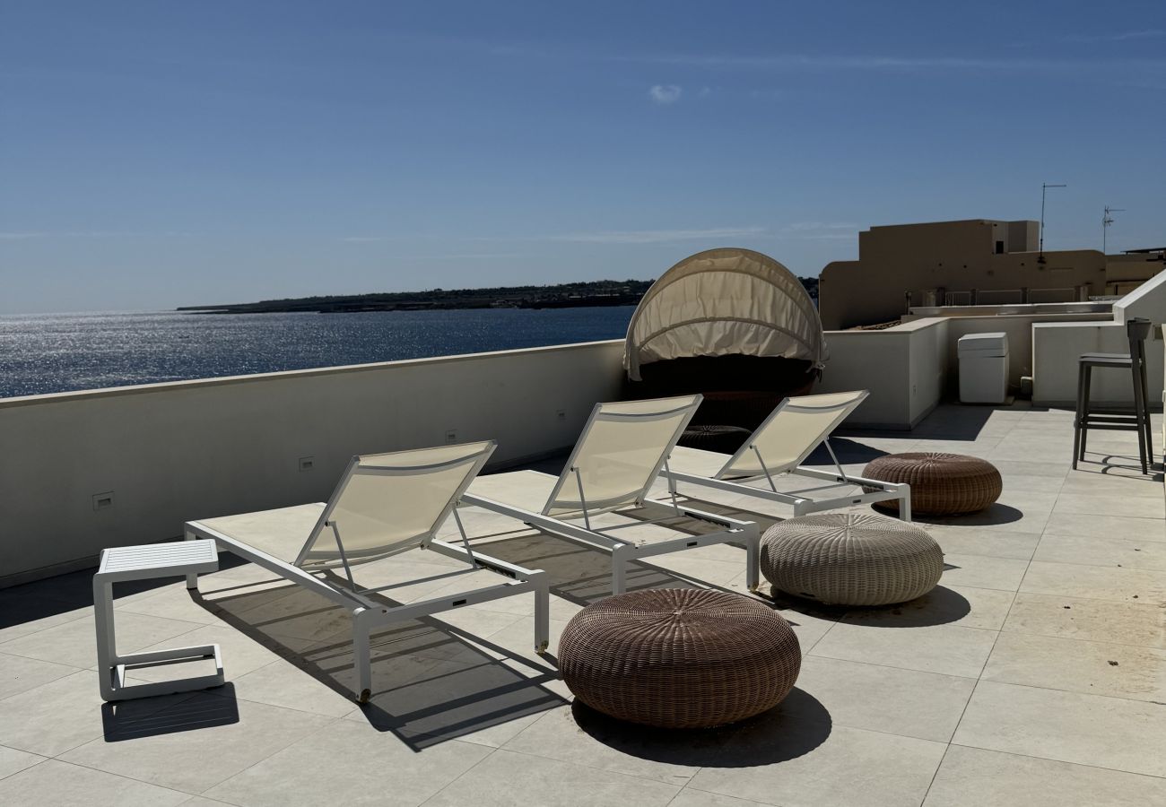 Appartamento a Siracusa - Vigliena  Suite terrace by Dimore in Sicily