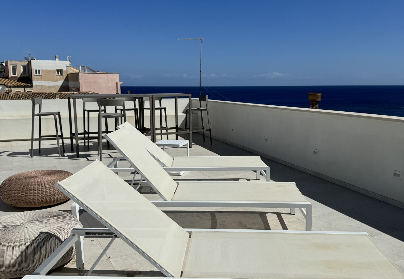 Appartamento a Siracusa - Vigliena  Suite terrace by Dimore in Sicily