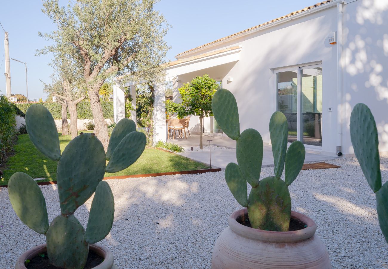 Villa in Syracuse - Villa Ophelia, stunning pool